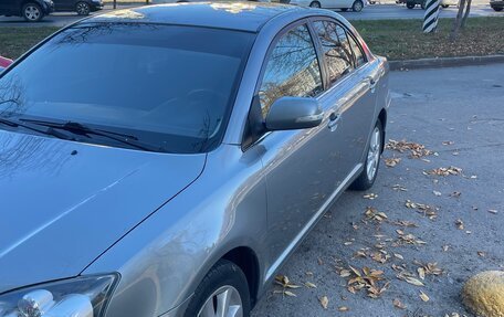 Toyota Avensis III рестайлинг, 2008 год, 1 000 000 рублей, 10 фотография