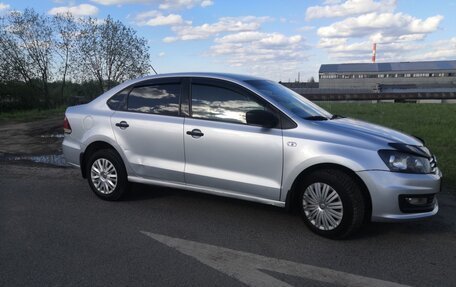 Volkswagen Polo VI (EU Market), 2019 год, 680 000 рублей, 5 фотография
