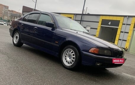 BMW 5 серия, 1998 год, 750 000 рублей, 5 фотография