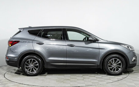 Hyundai Santa Fe III рестайлинг, 2017 год, 2 799 700 рублей, 18 фотография