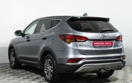 Hyundai Santa Fe III рестайлинг, 2017 год, 2 799 700 рублей, 13 фотография