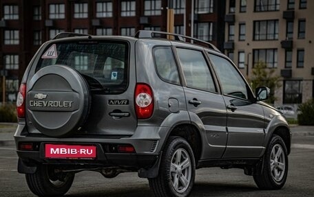 Chevrolet Niva I рестайлинг, 2013 год, 610 000 рублей, 10 фотография