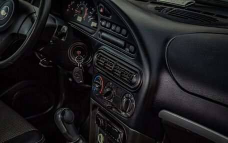 Chevrolet Niva I рестайлинг, 2013 год, 610 000 рублей, 21 фотография