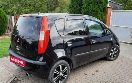Mitsubishi Colt VI рестайлинг, 2005 год, 450 000 рублей, 3 фотография