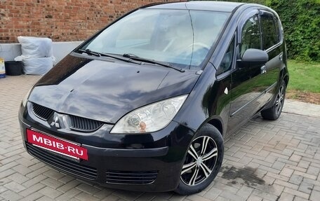 Mitsubishi Colt VI рестайлинг, 2005 год, 450 000 рублей, 2 фотография