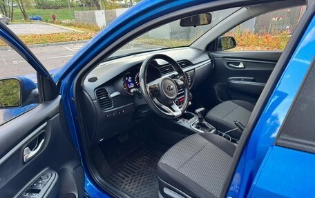 KIA Rio IV, 2018 год, 1 200 000 рублей, 8 фотография
