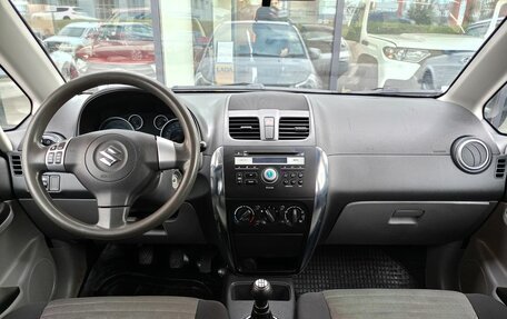 Suzuki SX4 II рестайлинг, 2013 год, 920 000 рублей, 7 фотография
