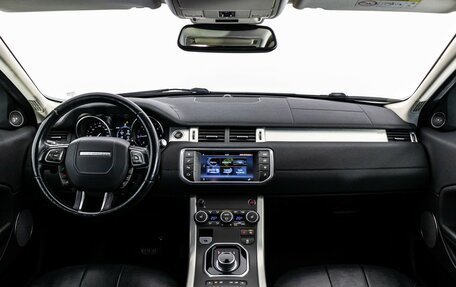 Land Rover Range Rover Evoque I, 2015 год, 2 400 000 рублей, 12 фотография