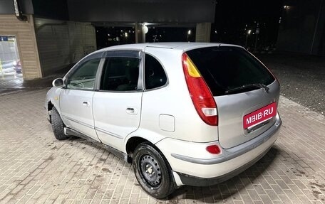 Nissan Tino, 2001 год, 210 000 рублей, 4 фотография