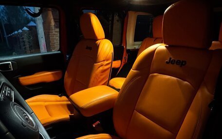 Jeep Wrangler, 2020 год, 3 800 000 рублей, 25 фотография
