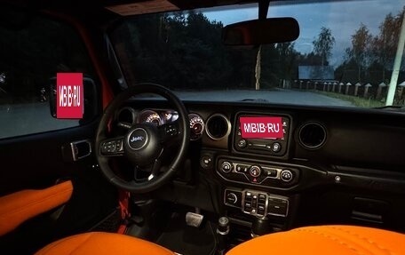 Jeep Wrangler, 2020 год, 3 800 000 рублей, 19 фотография