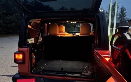 Jeep Wrangler, 2020 год, 3 800 000 рублей, 32 фотография