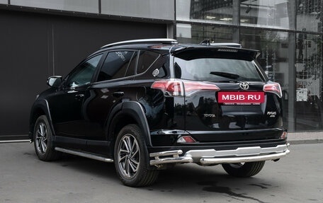 Toyota RAV4, 2017 год, 2 597 000 рублей, 7 фотография