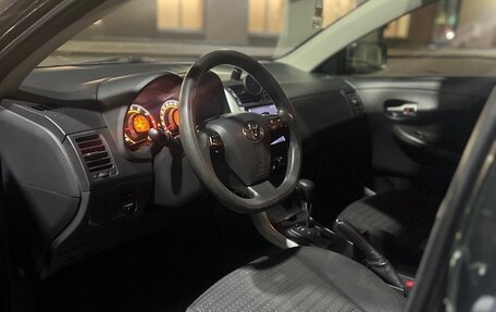Toyota Corolla, 2011 год, 880 000 рублей, 6 фотография
