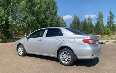 Toyota Corolla, 2011 год, 990 000 рублей, 4 фотография