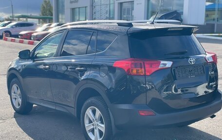 Toyota RAV4, 2014 год, 1 999 000 рублей, 5 фотография