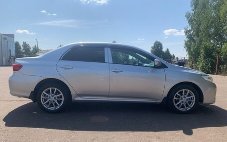 Toyota Corolla, 2011 год, 990 000 рублей, 8 фотография