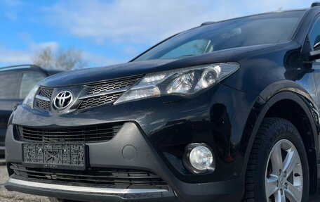 Toyota RAV4, 2014 год, 1 999 000 рублей, 8 фотография