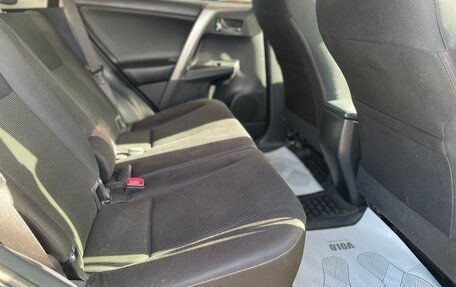 Toyota RAV4, 2014 год, 1 999 000 рублей, 13 фотография