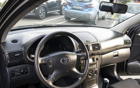 Toyota Avensis III рестайлинг, 2007 год, 695 000 рублей, 14 фотография