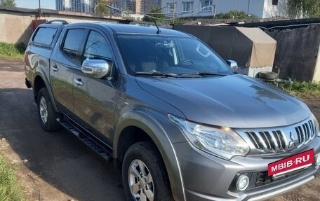 Mitsubishi L200 IV рестайлинг, 2016 год, 2 650 000 рублей, 3 фотография