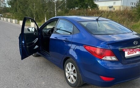 Hyundai Solaris II рестайлинг, 2011 год, 540 000 рублей, 6 фотография