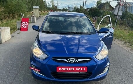 Hyundai Solaris II рестайлинг, 2011 год, 540 000 рублей, 2 фотография