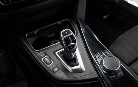 BMW 3 серия, 2016 год, 3 600 000 рублей, 15 фотография