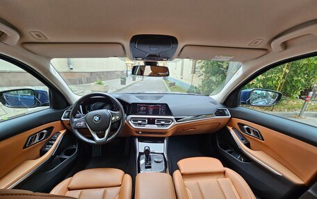 BMW 3 серия, 2021 год, 3 950 000 рублей, 9 фотография