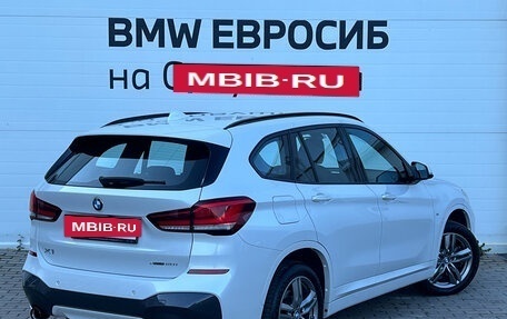 BMW X1, 2021 год, 3 200 000 рублей, 2 фотография