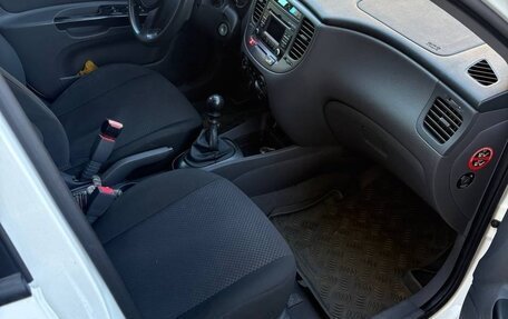 KIA Rio II, 2010 год, 550 000 рублей, 9 фотография