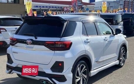 Toyota Raize I, 2022 год, 1 137 000 рублей, 4 фотография