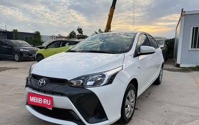Toyota Yaris XP150 рестайлинг, 2022 год, 1 420 000 рублей, 1 фотография