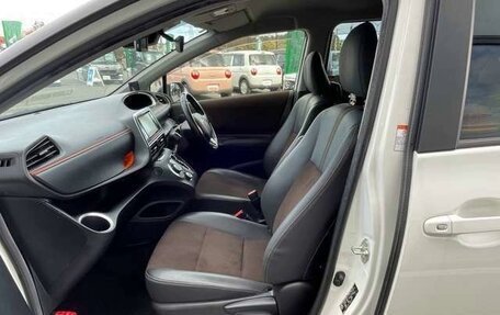 Toyota Sienta II, 2021 год, 1 026 000 рублей, 12 фотография