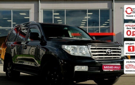 Toyota Land Cruiser 200, 2011 год, 3 090 000 рублей, 1 фотография