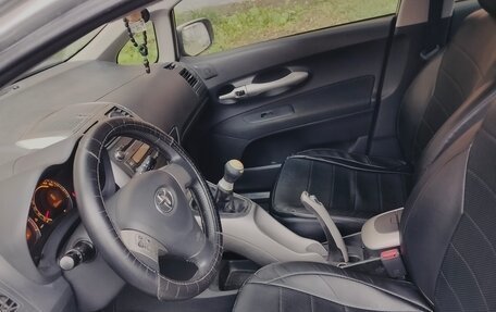 Toyota Auris II, 2008 год, 670 000 рублей, 5 фотография