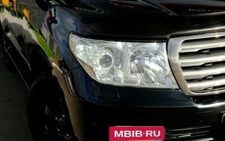 Toyota Land Cruiser 200, 2011 год, 3 090 000 рублей, 2 фотография