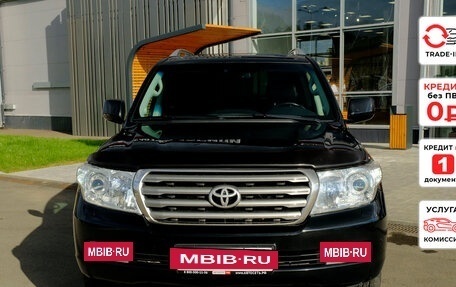 Toyota Land Cruiser 200, 2011 год, 3 090 000 рублей, 3 фотография