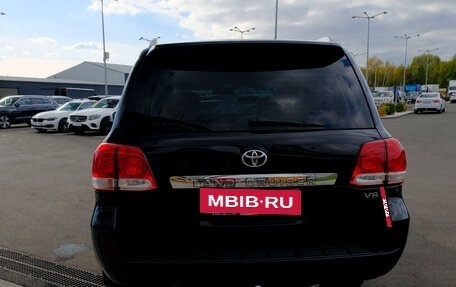 Toyota Land Cruiser 200, 2011 год, 3 090 000 рублей, 8 фотография