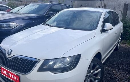 Skoda Superb III рестайлинг, 2014 год, 845 694 рублей, 1 фотография