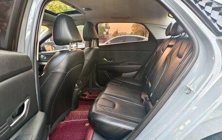 Hyundai Elantra, 2021 год, 1 370 000 рублей, 13 фотография