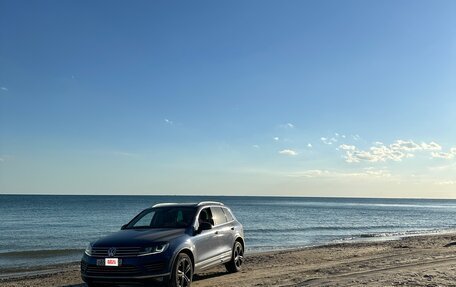 Volkswagen Touareg III, 2017 год, 3 750 000 рублей, 21 фотография