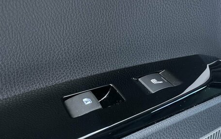 Toyota Camry, 2020 год, 3 100 000 рублей, 28 фотография