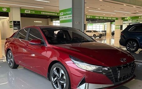 Hyundai Elantra, 2023 год, 1 600 000 рублей, 4 фотография