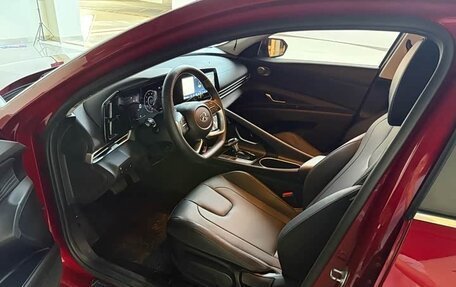 Hyundai Elantra, 2023 год, 1 600 000 рублей, 8 фотография