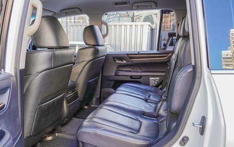 Lexus LX III, 2016 год, 5 780 000 рублей, 11 фотография