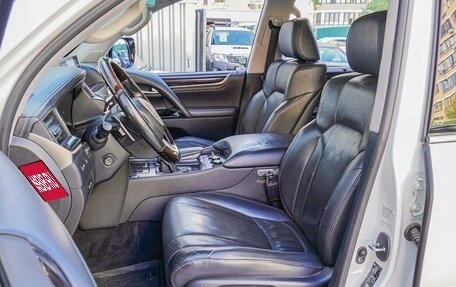 Lexus LX III, 2016 год, 5 780 000 рублей, 10 фотография