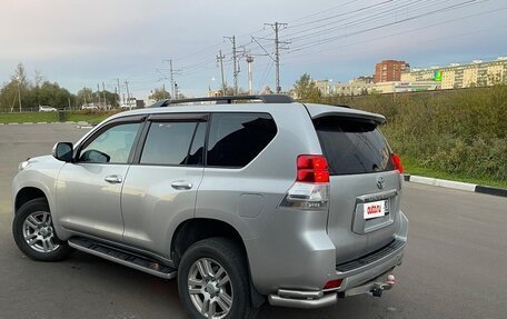 Toyota Land Cruiser Prado 150 рестайлинг 2, 2010 год, 2 800 000 рублей, 3 фотография