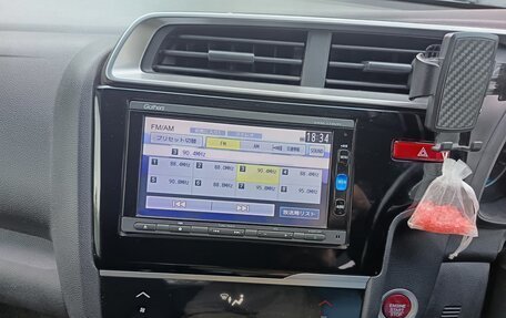 Honda Fit III, 2015 год, 1 030 000 рублей, 9 фотография