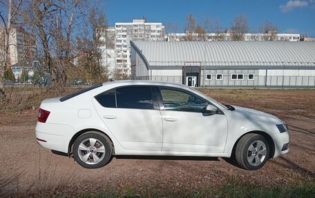 Skoda Octavia, 2017 год, 1 550 000 рублей, 10 фотография